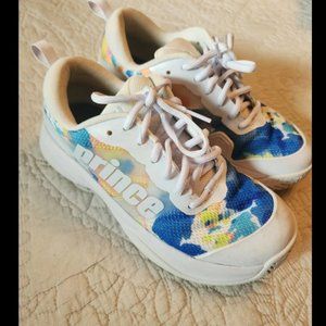 Prince Women's Cross Court Tennis Shoes size 6